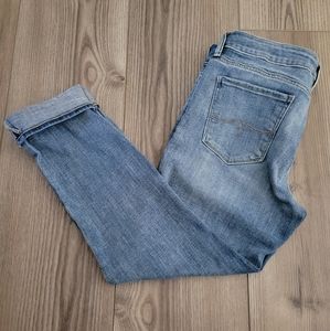 Women's Lucky Brand Lolita Capri size 10 size 30 light wash